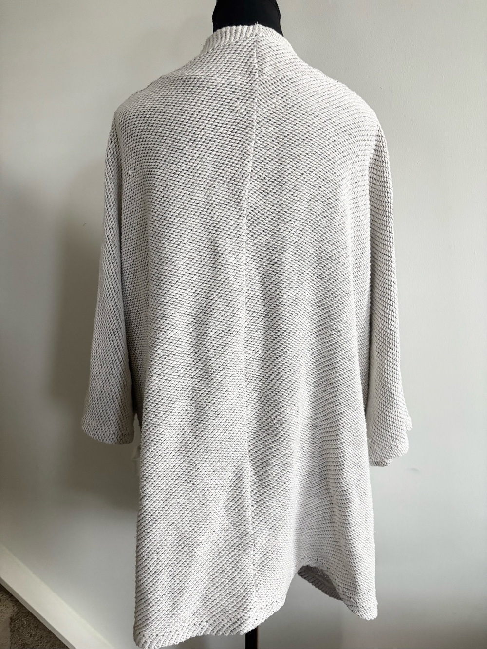 OAK + FORT Textured Open-Front Cardigan Light Gray - Picture 6 of 16
